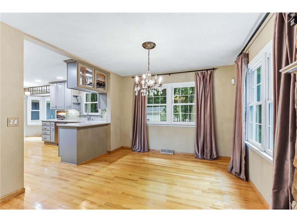 3924 Tonkawood Road Minnetonka MN 55345 7085481 image9