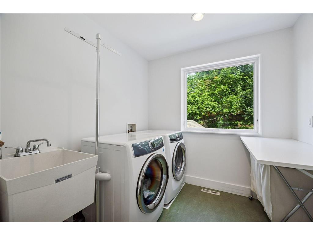 3925 Washburn Avenue S Minneapolis MN 55410 6748966 image35