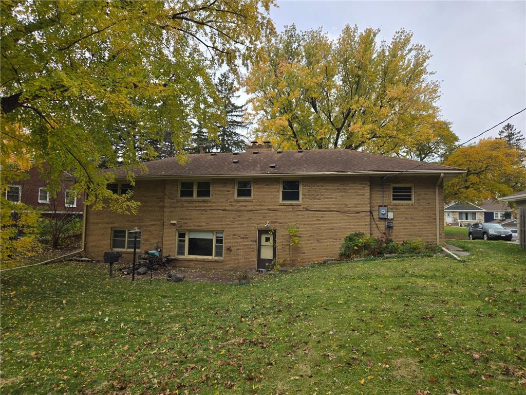 3926 Idaho Avenue N, Crystal, MN, 55427 | MLS: 6815696 | Edina Realty