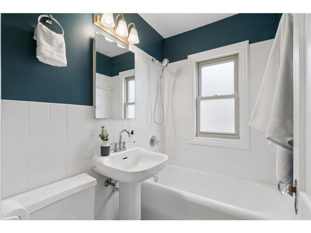 3929 Ewing Avenue S Minneapolis MN 55410 7015430 image13