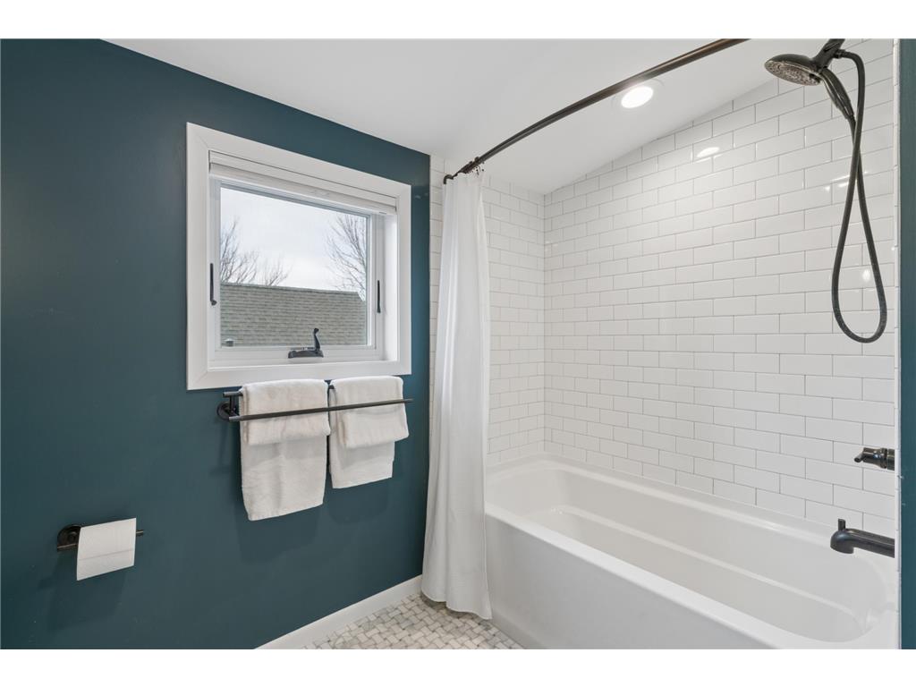 3929 Ewing Avenue S Minneapolis MN 55410 7015430 image18
