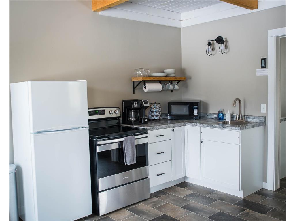 393 W Avenue Nevis MN 56467 7033921 image9