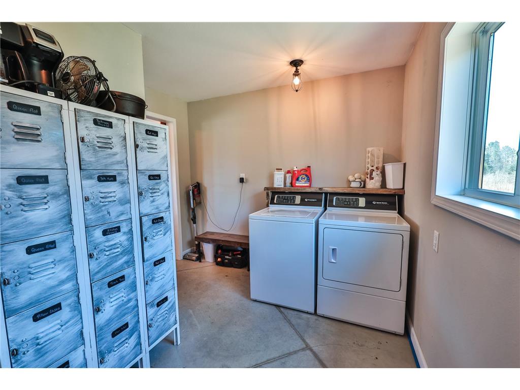 393 West Avenue Nevis MN 56467 7033920 image35