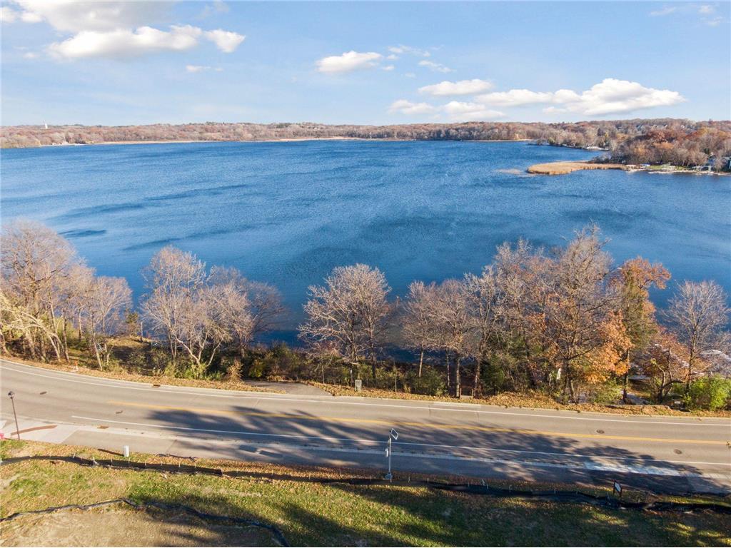 3930 Stratford Lane Chanhassen MN 55331 - Minnewashta 6818897 image19