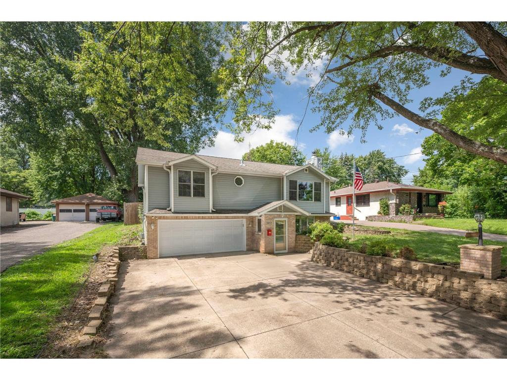 3932 Ulysses Street NE Columbia Heights MN 55421 6779395 image1