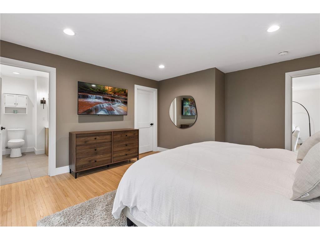 3932 W 58th Street Edina MN 55424 - Minnehaha Creek 7057598 image23