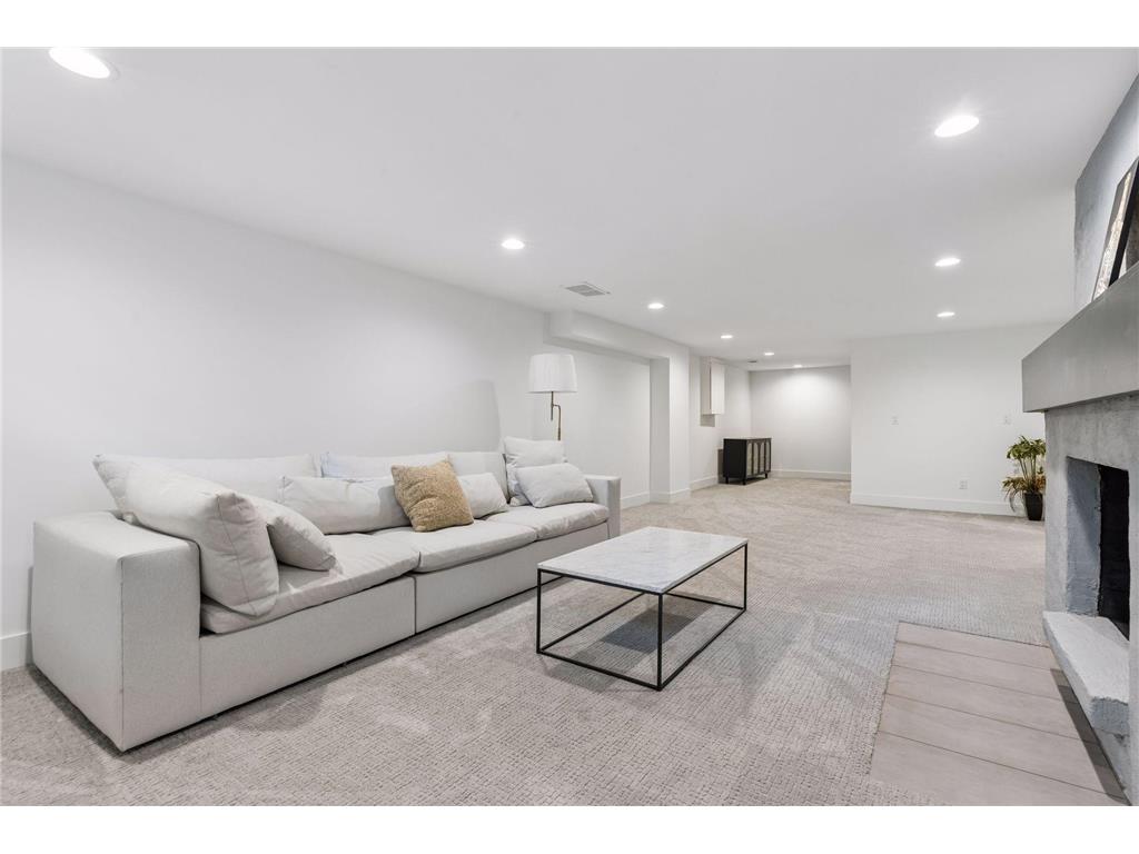 3932 W 58th Street Edina MN 55424 - Minnehaha Creek 7057598 image32