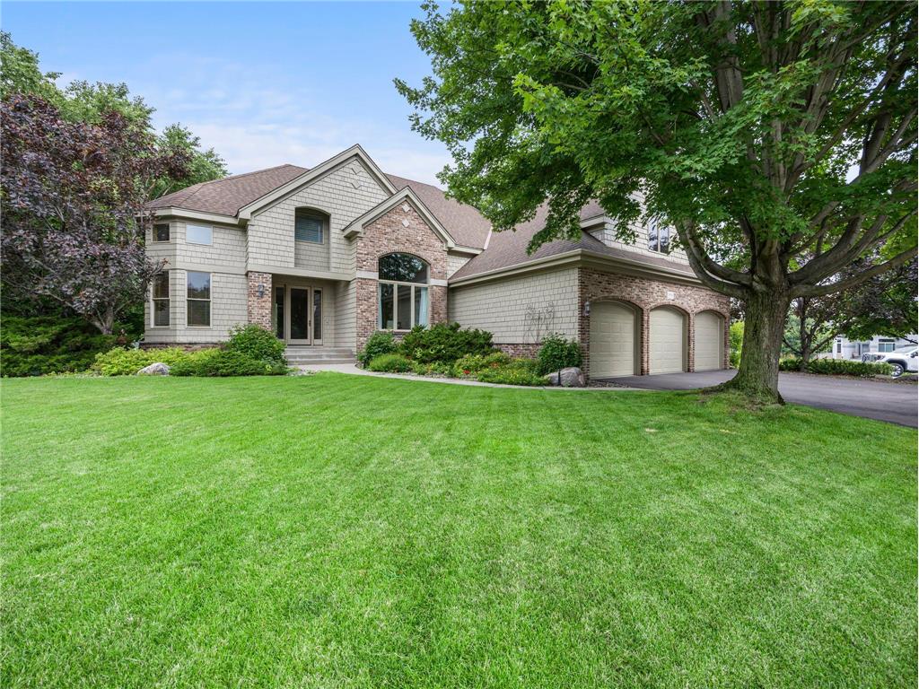 3933 Donegal Way Eagan MN 55122 6757479 image1