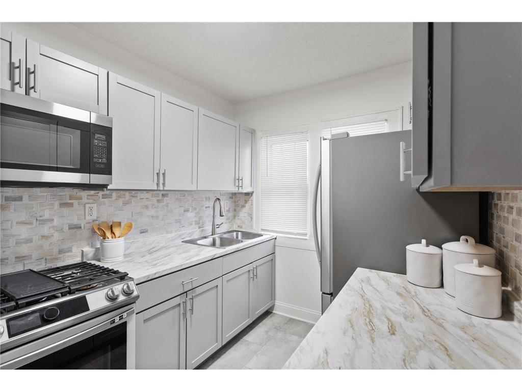 3934 Washburn Avenue N Minneapolis MN 55412 7061665 image2