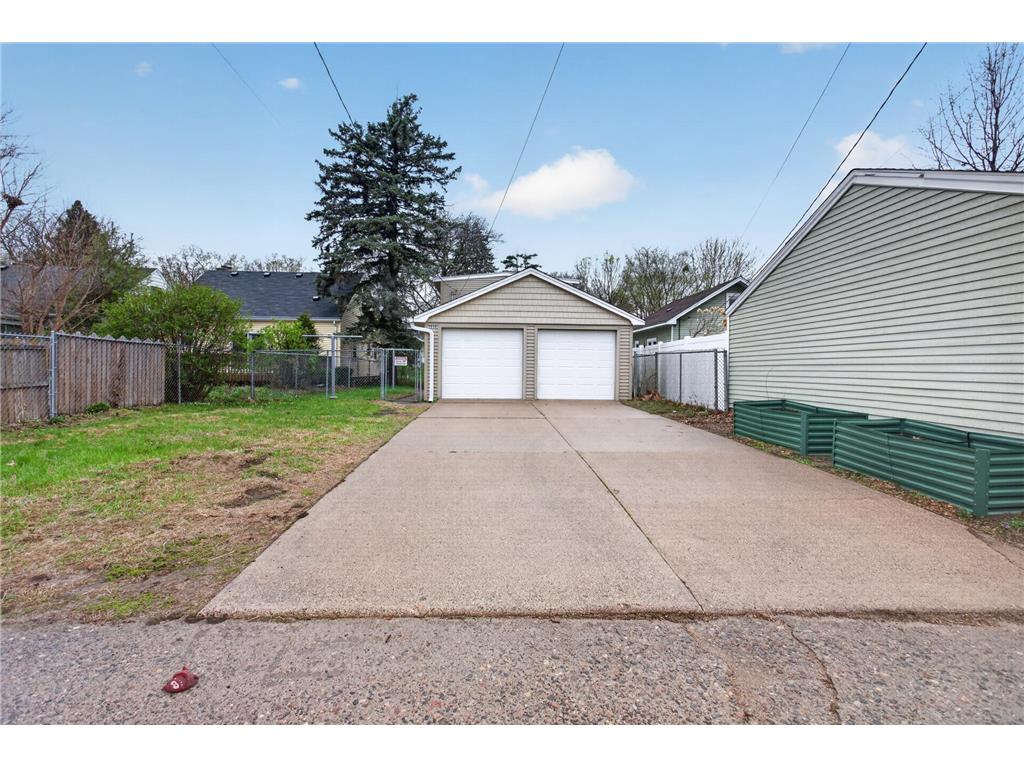 3934 Washburn Avenue N Minneapolis MN 55412 7061665 image32
