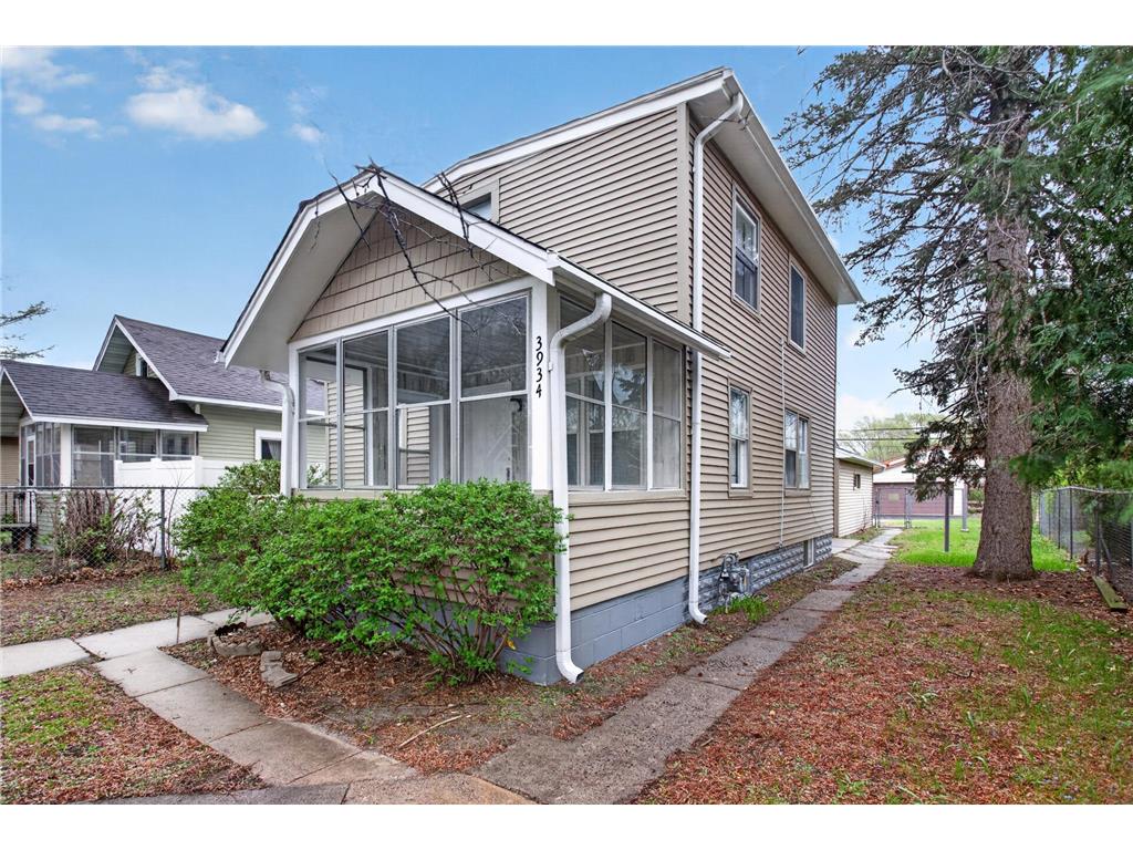3934 Washburn Avenue N Minneapolis MN 55412 7061665 image35