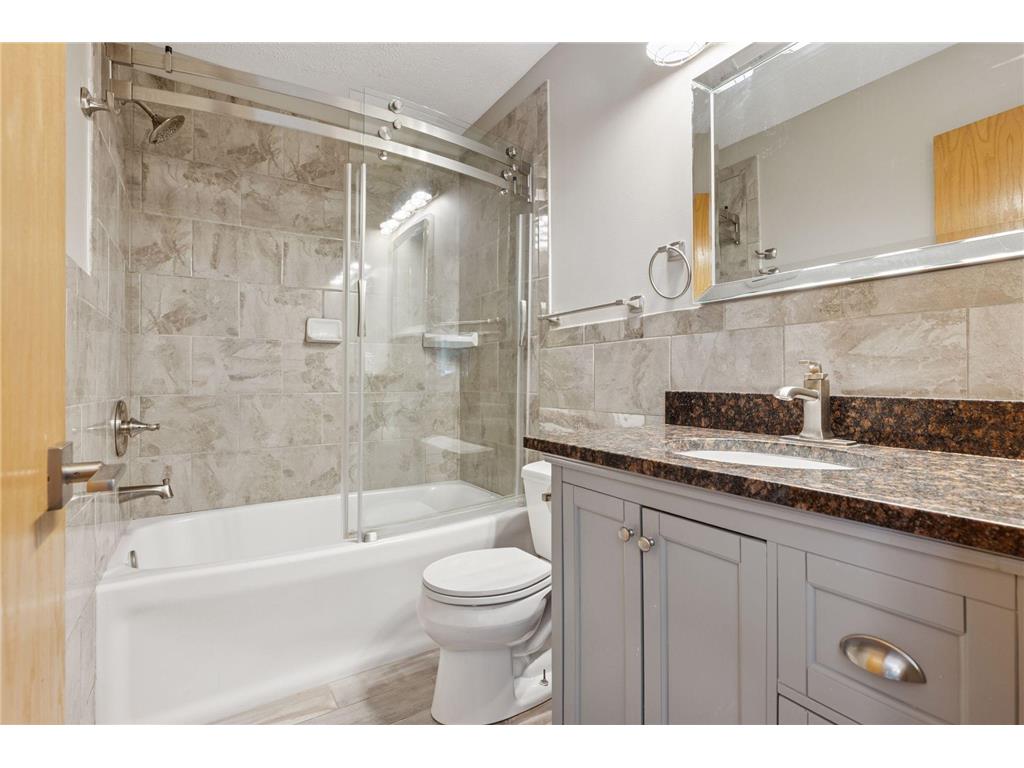 3936 Homestead Drive Woodbury MN 55125 6801263 image26