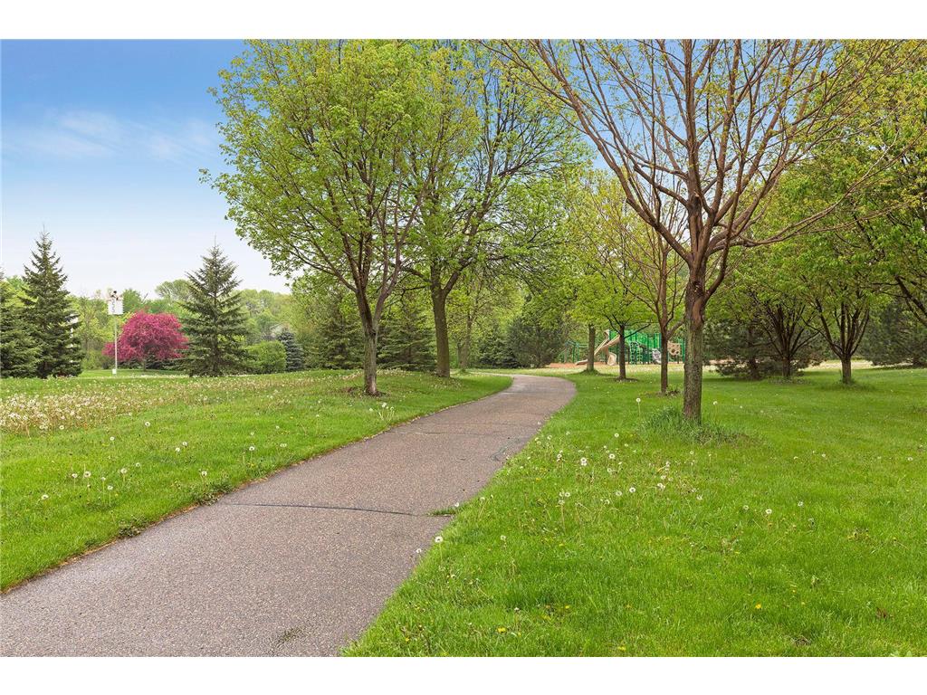 3936 Homestead Drive Woodbury MN 55125 6801263 image67