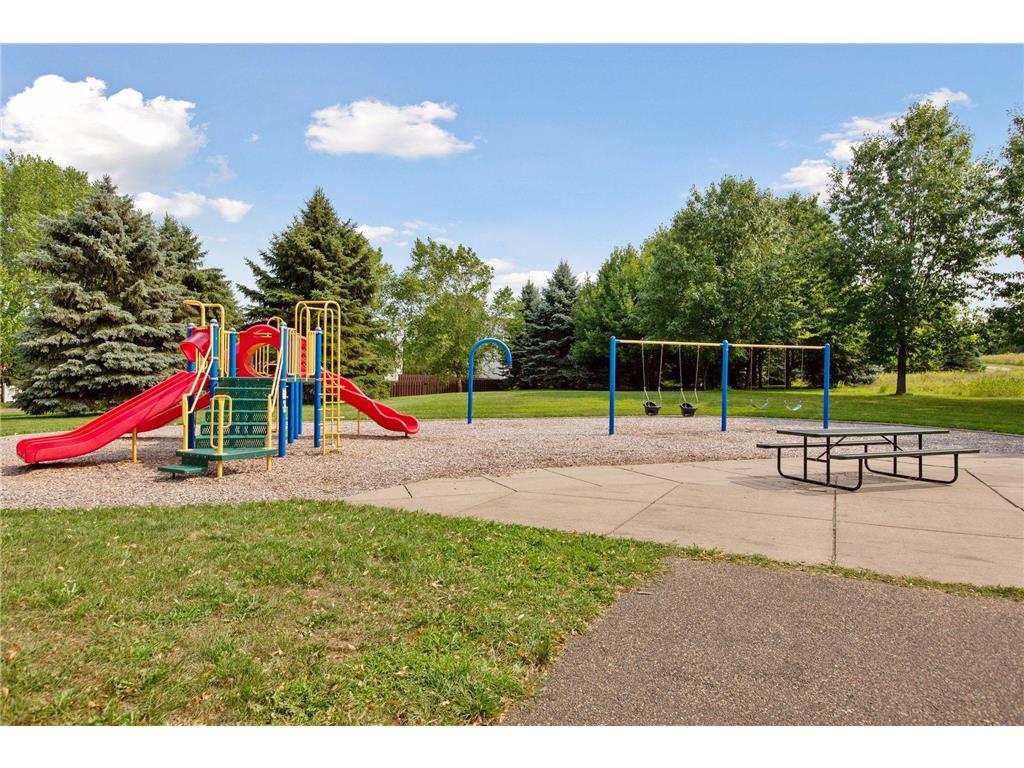 3936 Homestead Drive Woodbury MN 55125 6801263 image75