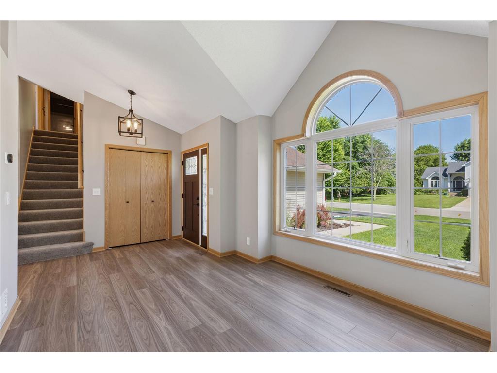 3936 Homestead Drive Woodbury MN 55125 6801263 image8