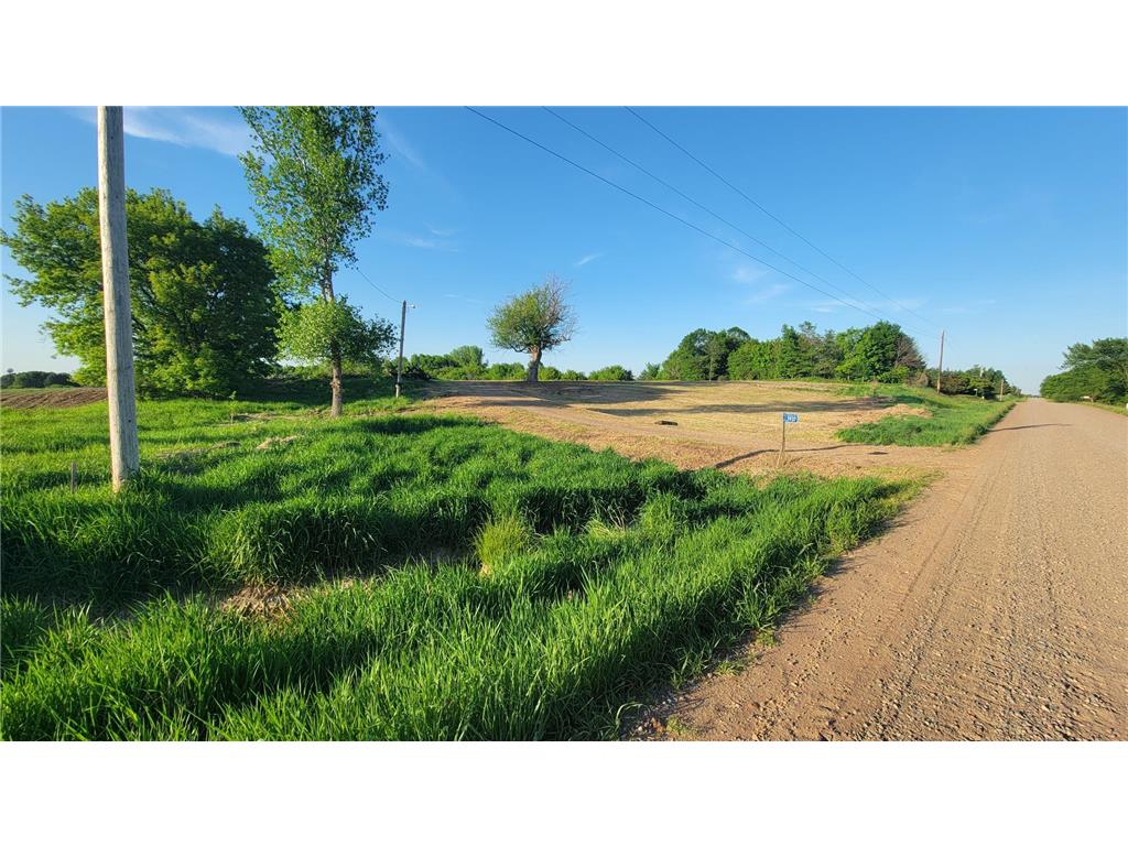 3937 405th Avenue NE Stanchfield MN 55080 7075022 image1