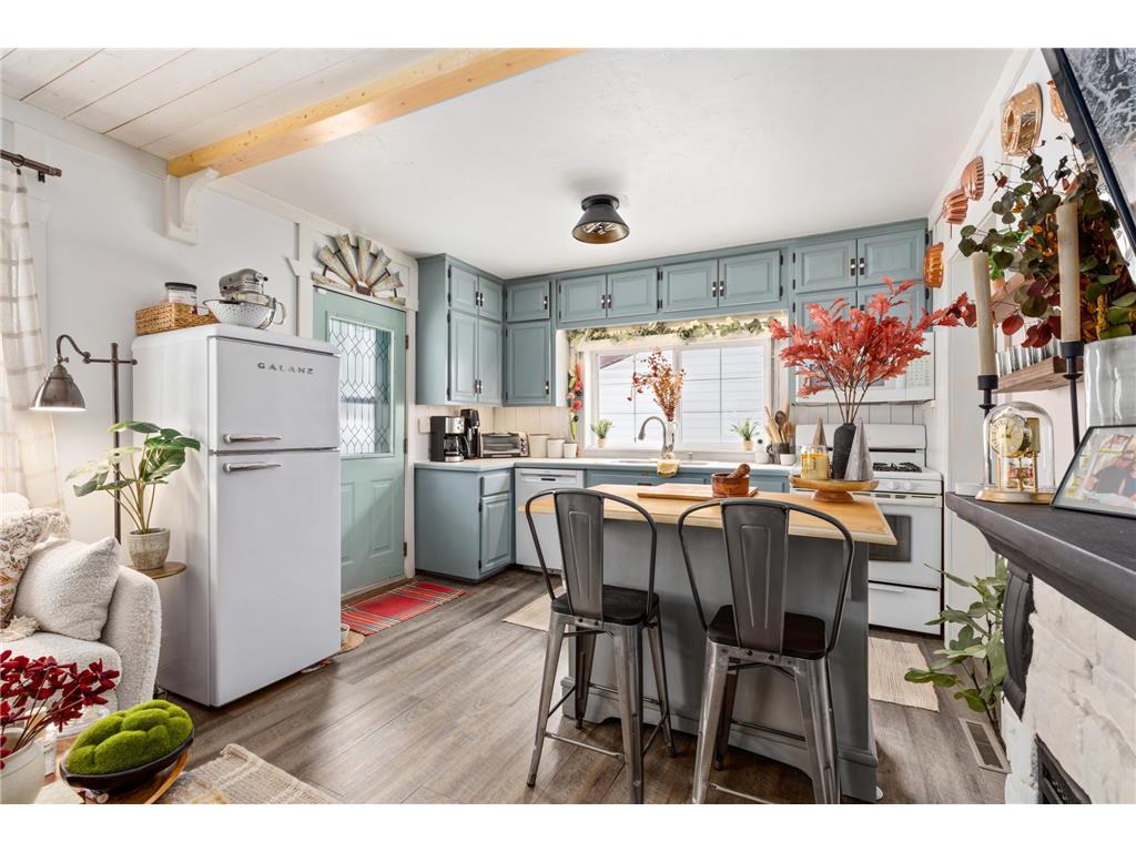 3937 Brown Street Pequot Lakes MN 56472 6324012 image1