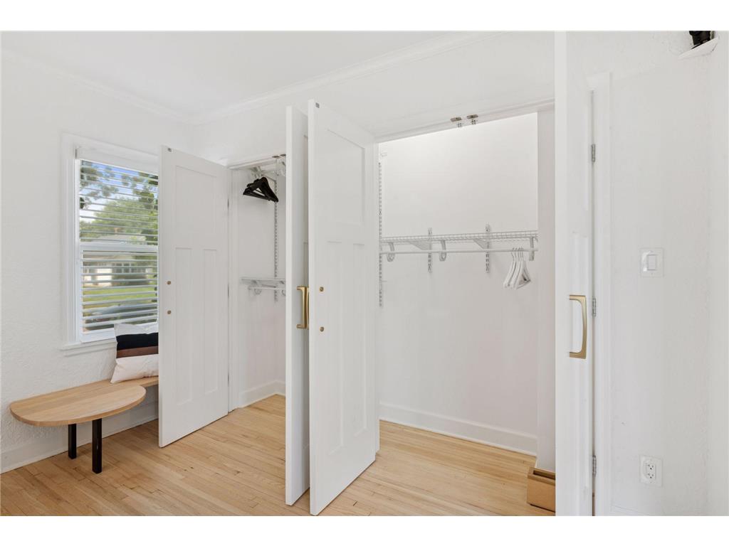 3937 Ewing Avenue S Minneapolis MN 55410 6760025 image10