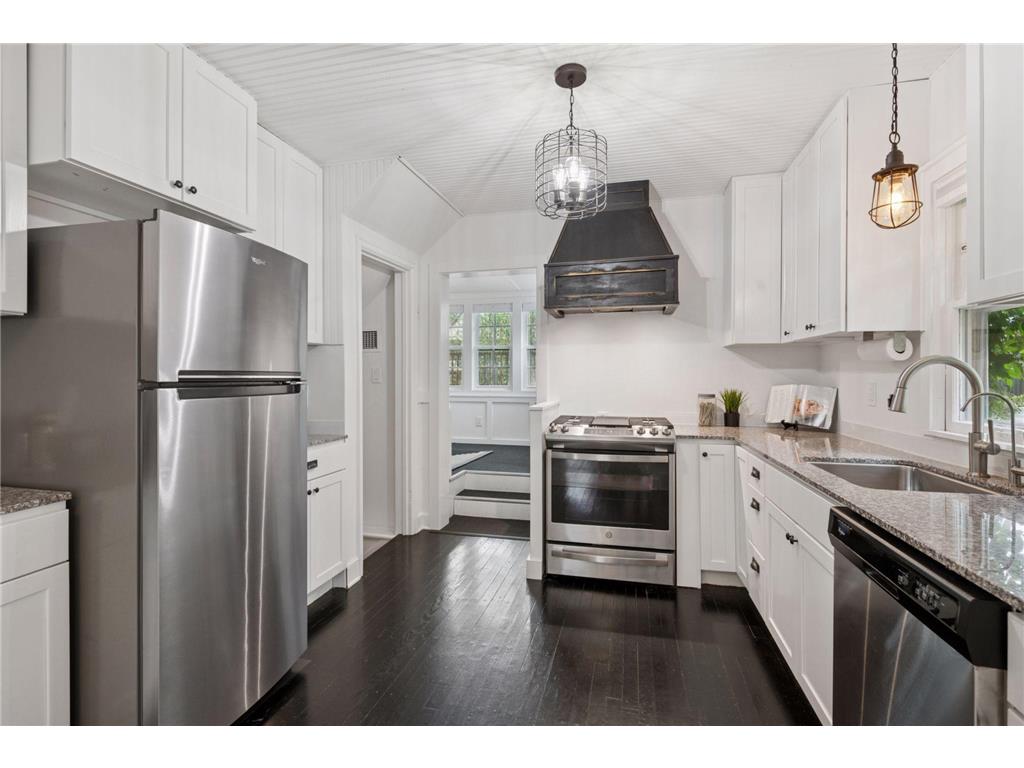 3937 Ewing Avenue S Minneapolis MN 55410 6760025 image15