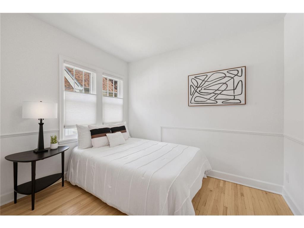 3937 Ewing Avenue S Minneapolis MN 55410 6760025 image23