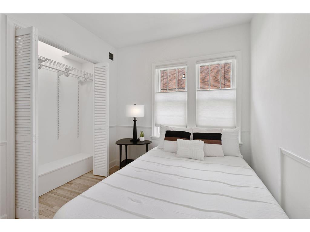 3937 Ewing Avenue S Minneapolis MN 55410 6760025 image24