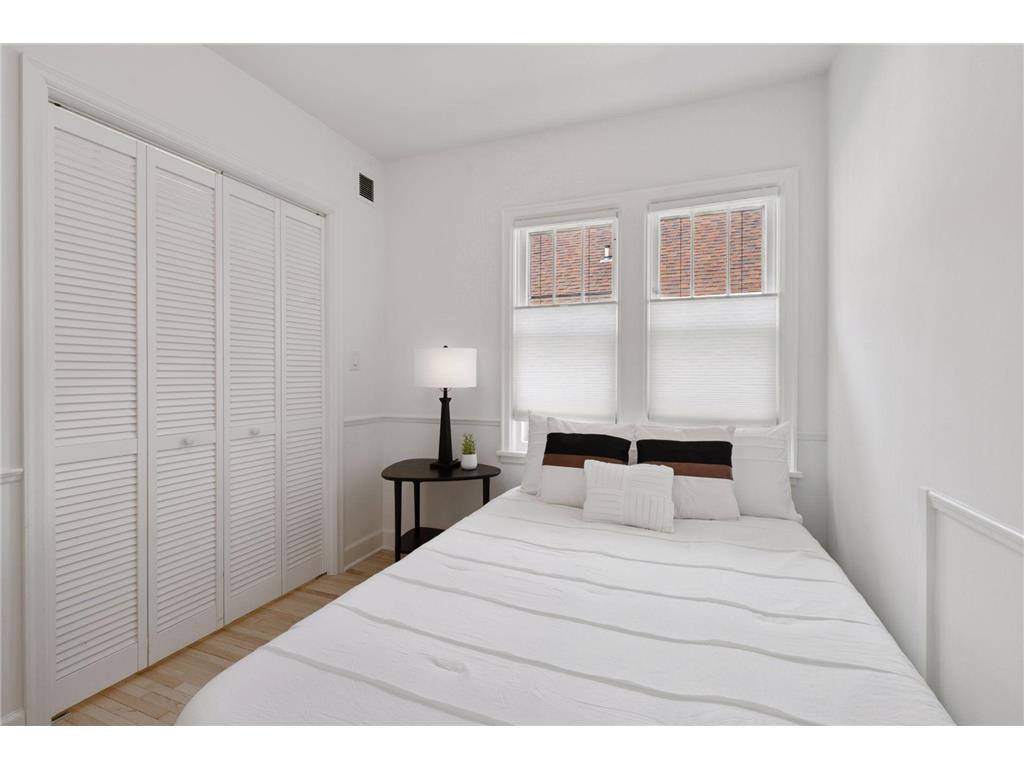 3937 Ewing Avenue S Minneapolis MN 55410 6760025 image25