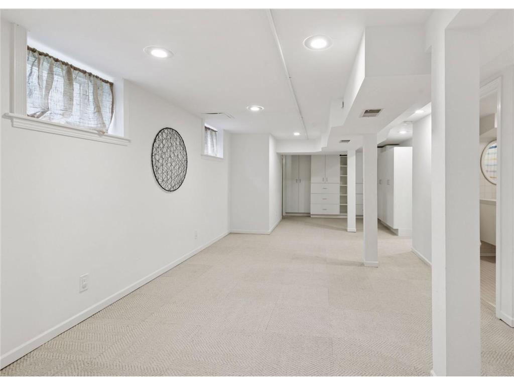 3937 Ewing Avenue S Minneapolis MN 55410 6760025 image35