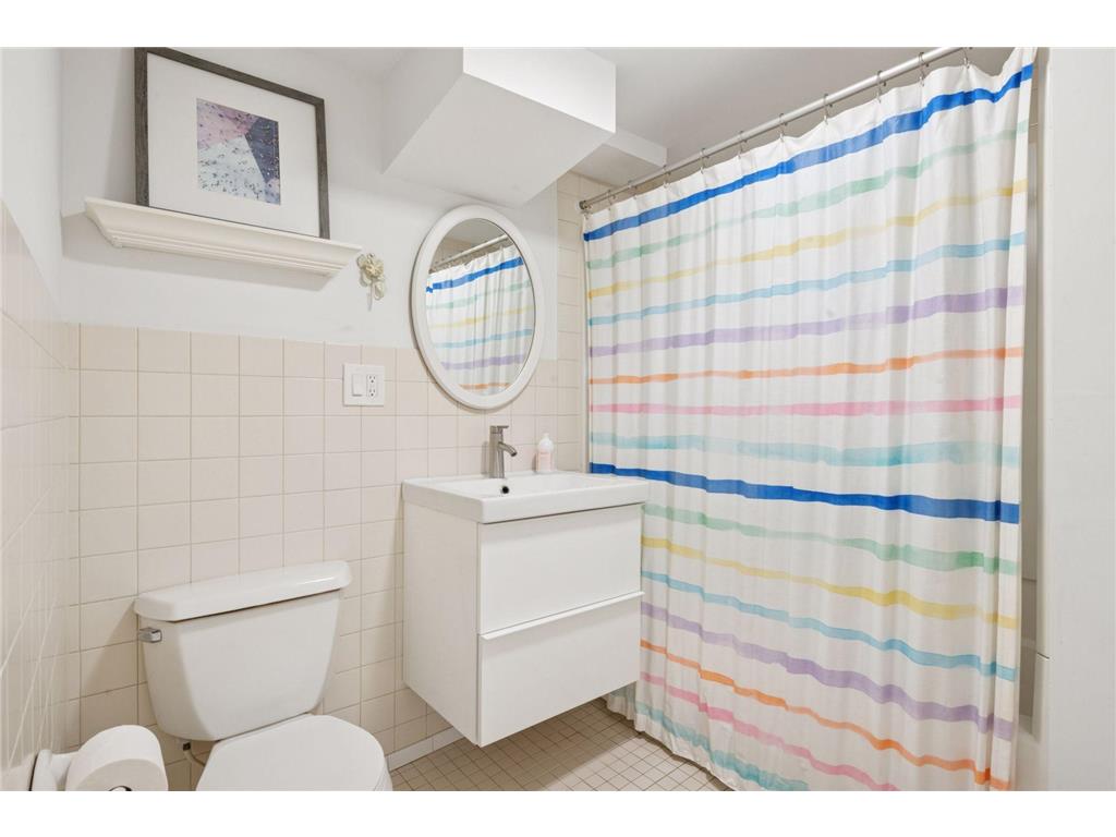 3937 Ewing Avenue S Minneapolis MN 55410 6760025 image38