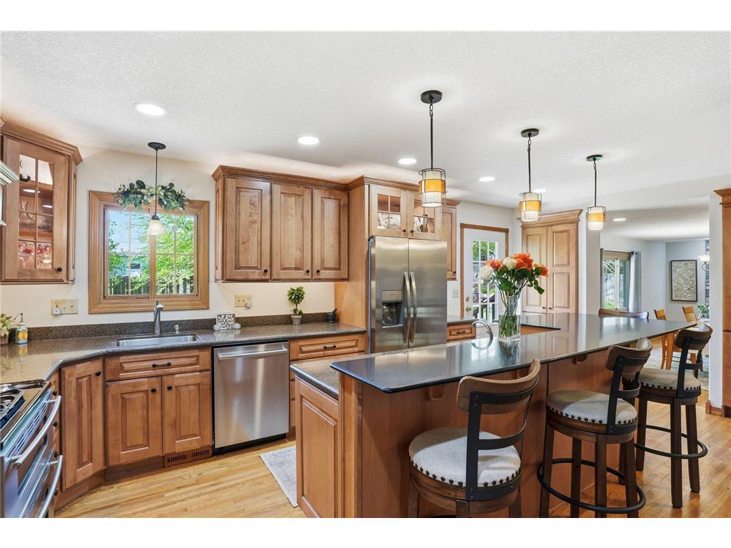 3938 Blackhawk Circle Eagan MN 55122 7068885 image2