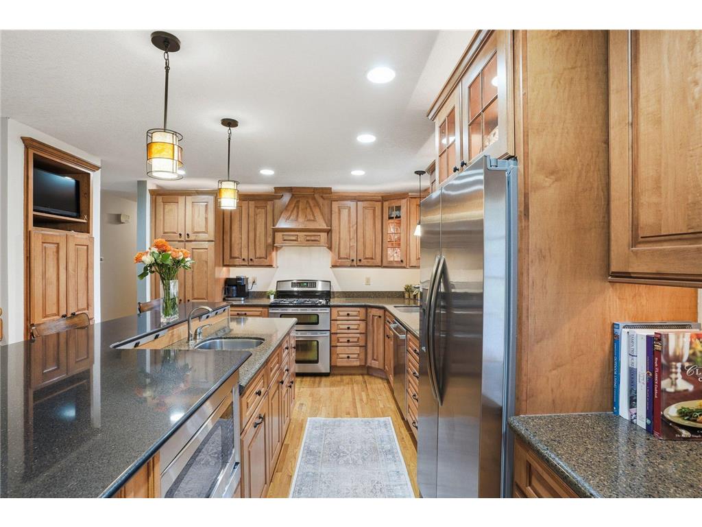 3938 Blackhawk Circle Eagan MN 55122 7068885 image22