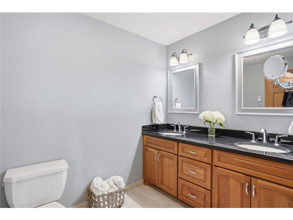 3938 Blackhawk Circle Eagan MN 55122 7068885 image29
