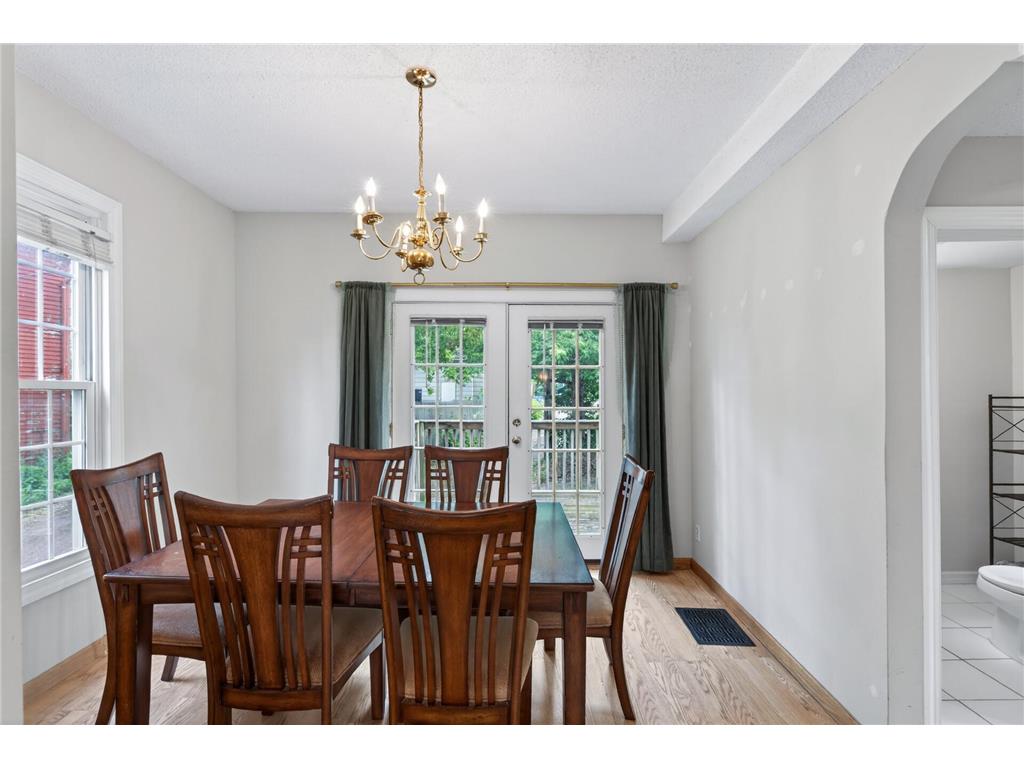 394 Dewey Street Saint Paul MN 55104 7069484 image13