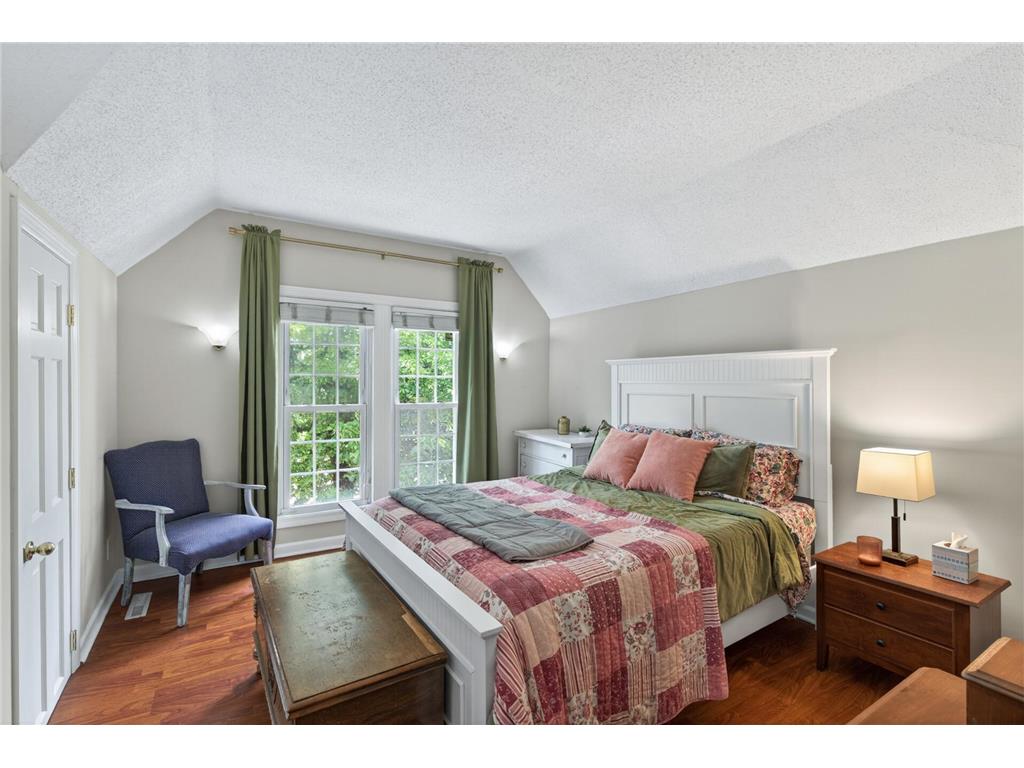 394 Dewey Street Saint Paul MN 55104 7069484 image25