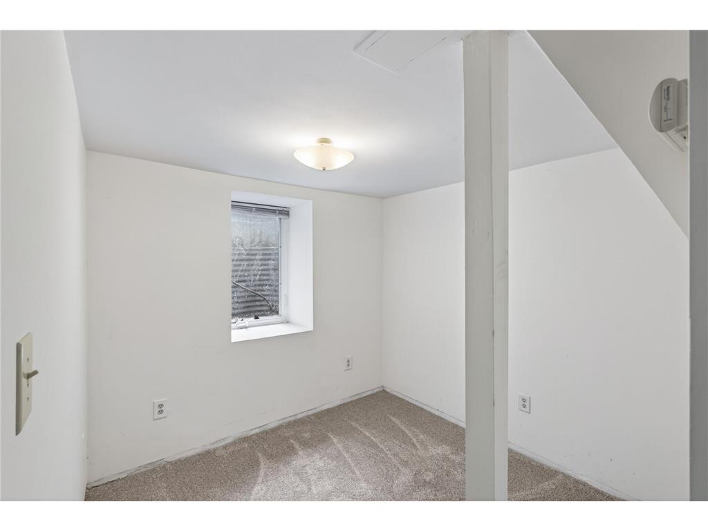 394 Dewey Street Saint Paul MN 55104 7069484 image36