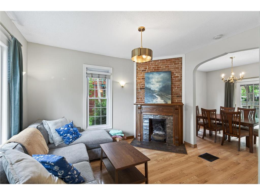 394 Dewey Street Saint Paul MN 55104 7069484 image8