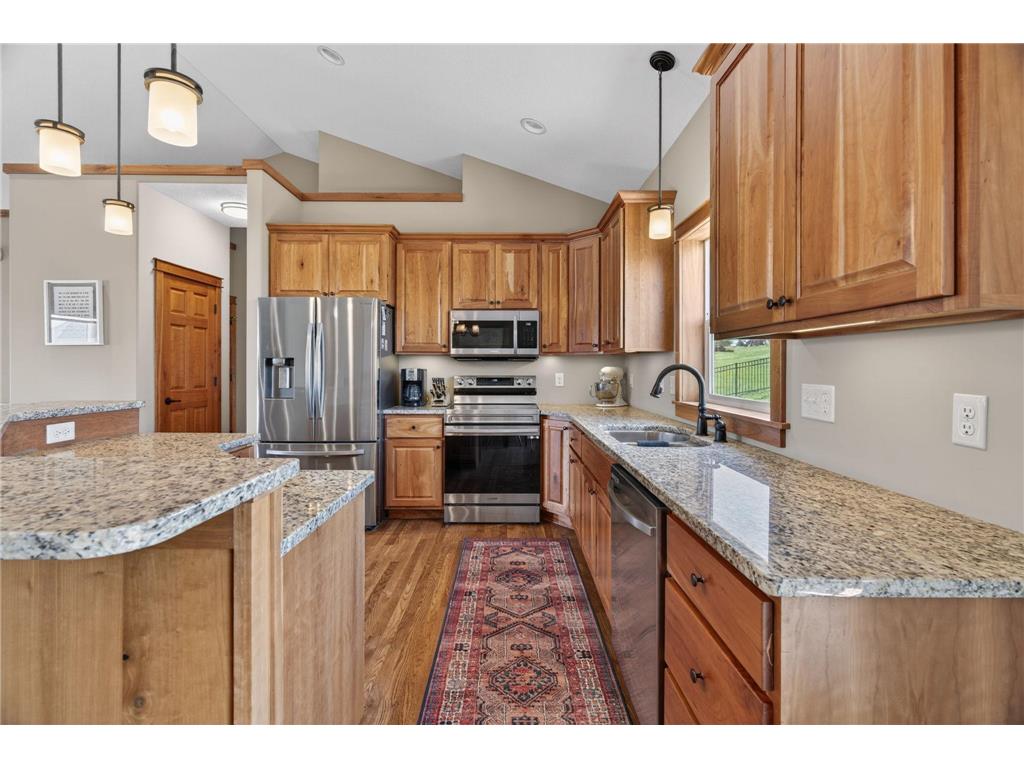 3940 Creek View Lane SW Rochester MN 55902 7059472 image10