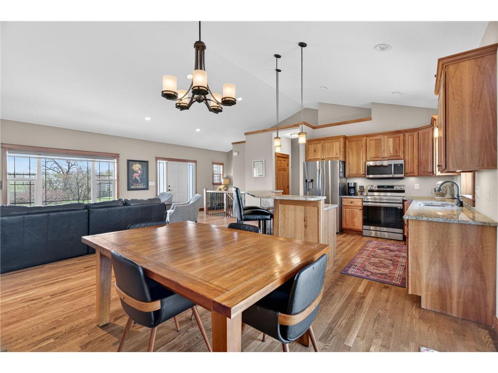 3940 Creek View Lane SW Rochester MN 55902 7059472 image12