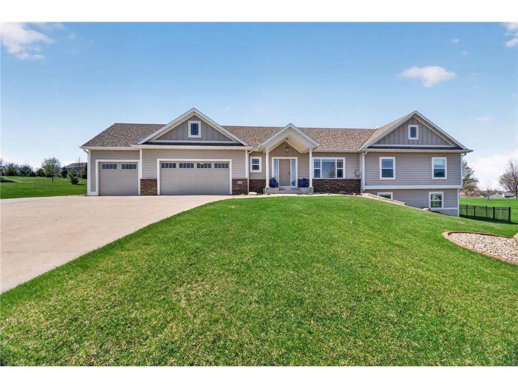 3940 Creek View Lane SW Rochester MN 55902 7059472 image2
