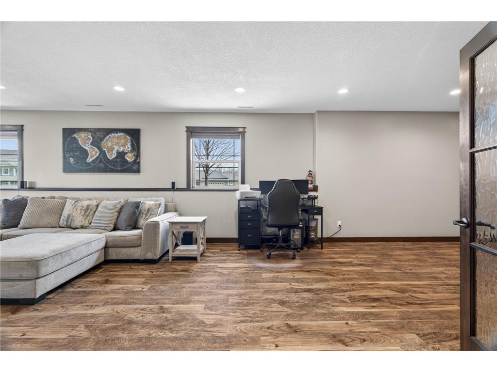 3940 Creek View Lane SW Rochester MN 55902 7059472 image24