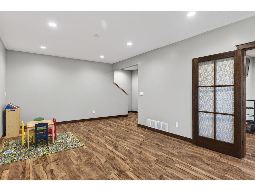 3940 Creek View Lane SW Rochester MN 55902 7059472 image32