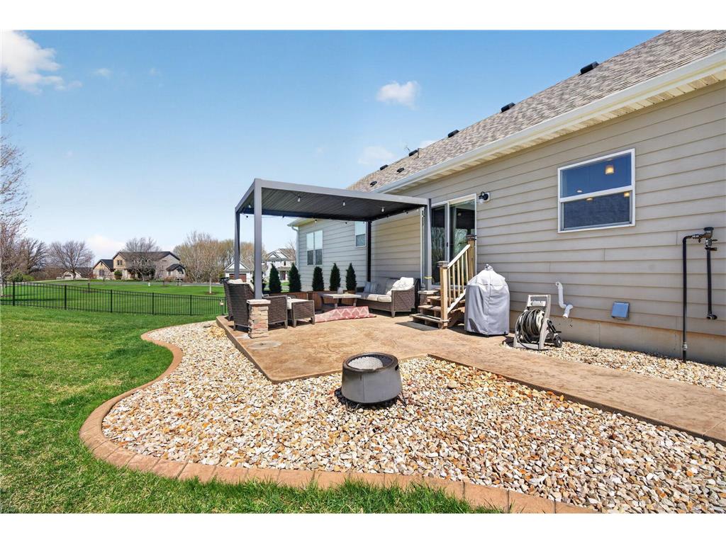 3940 Creek View Lane SW Rochester MN 55902 7059472 image35