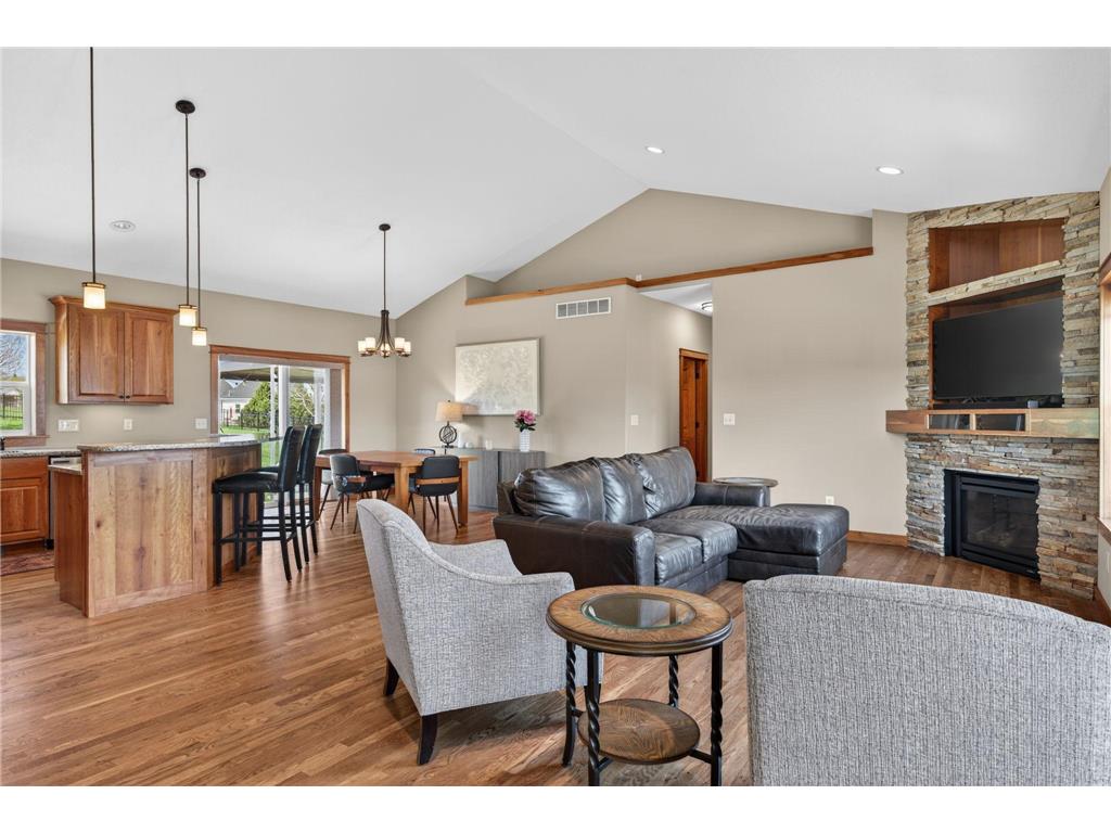 3940 Creek View Lane SW Rochester MN 55902 7059472 image4