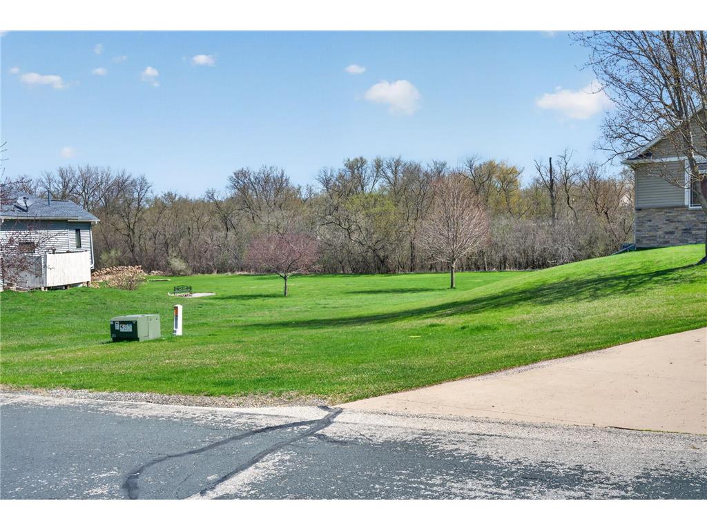 3940 Creek View Lane SW Rochester MN 55902 7059472 image45