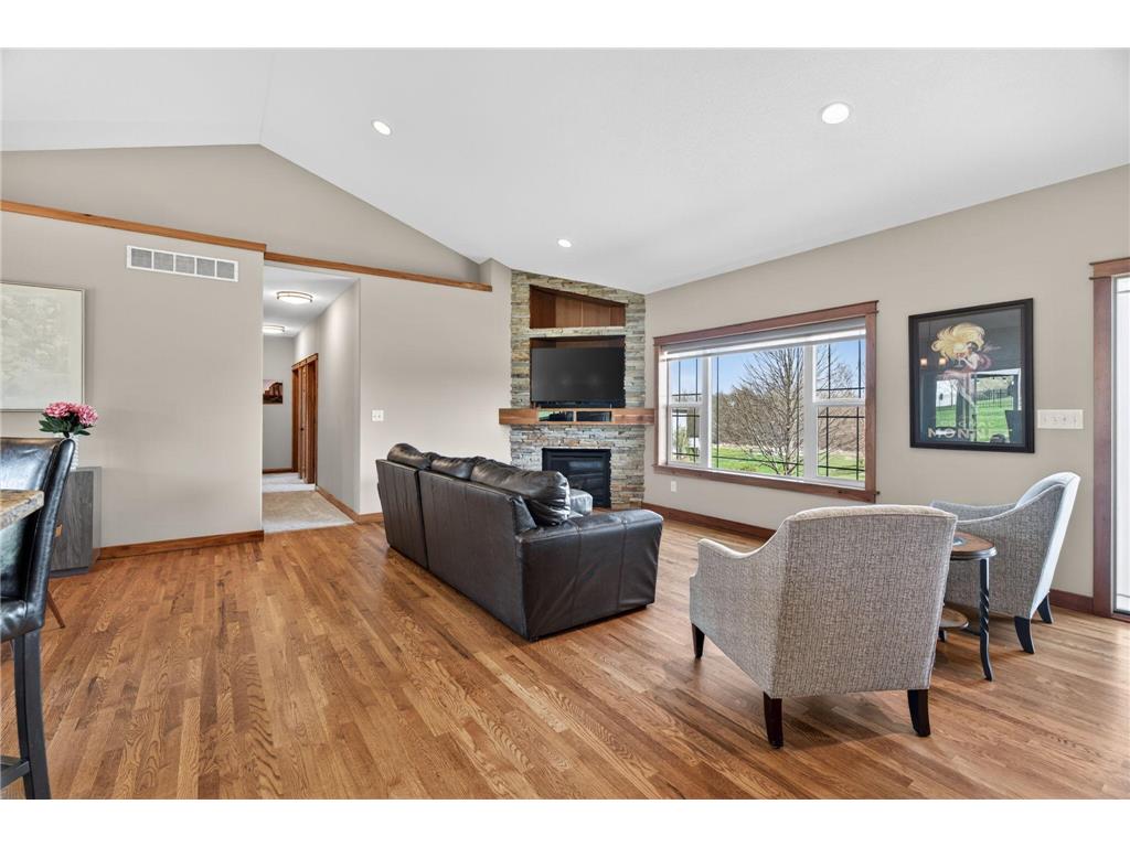 3940 Creek View Lane SW Rochester MN 55902 7059472 image6