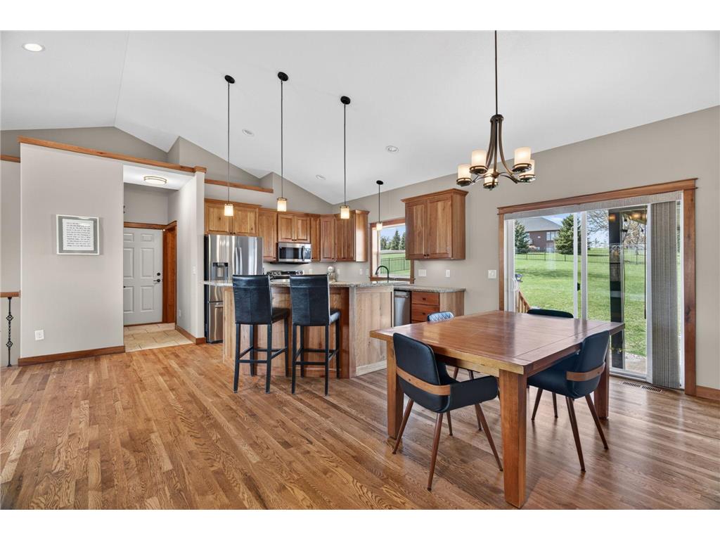 3940 Creek View Lane SW Rochester MN 55902 7059472 image8
