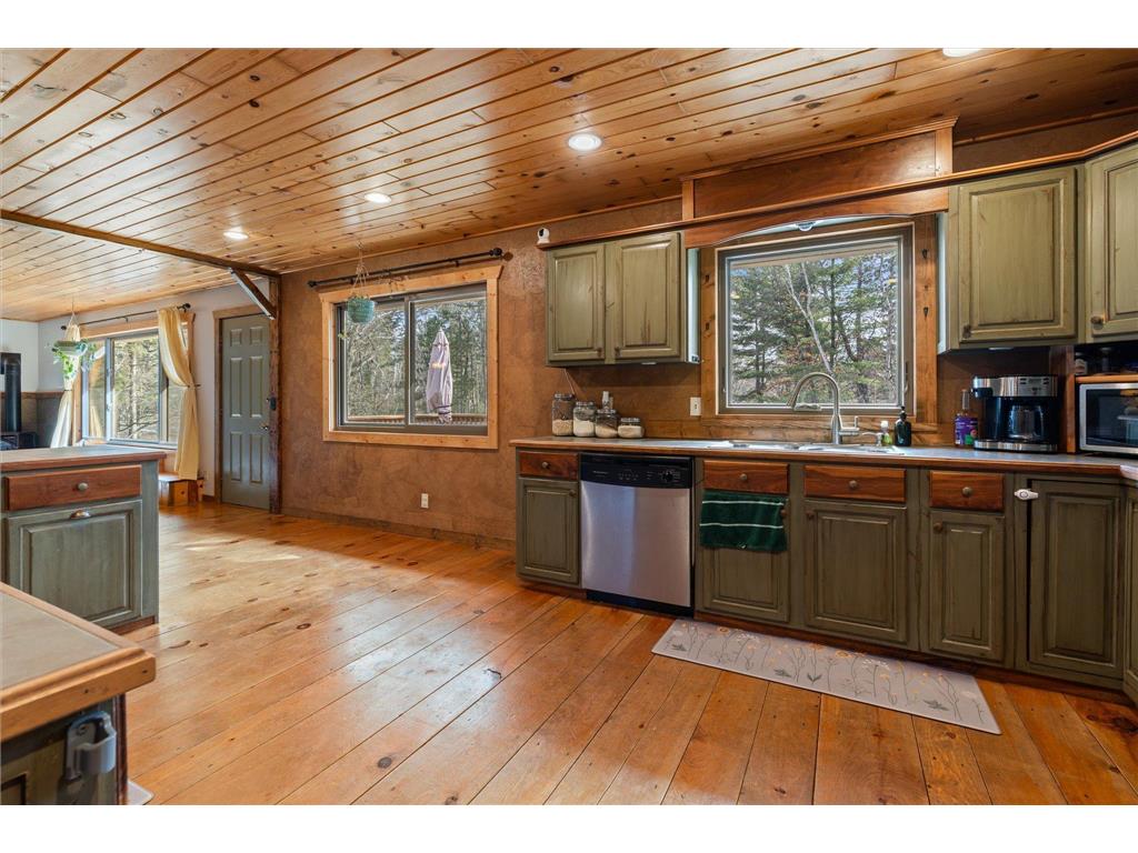 3940 Davis Street Pequot Lakes MN 56472 7042818 image8