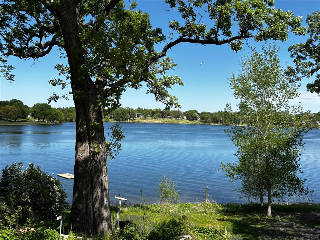 3940 Lake Curve Avenue N Robbinsdale MN 55422 - Crystal 7092612 image1