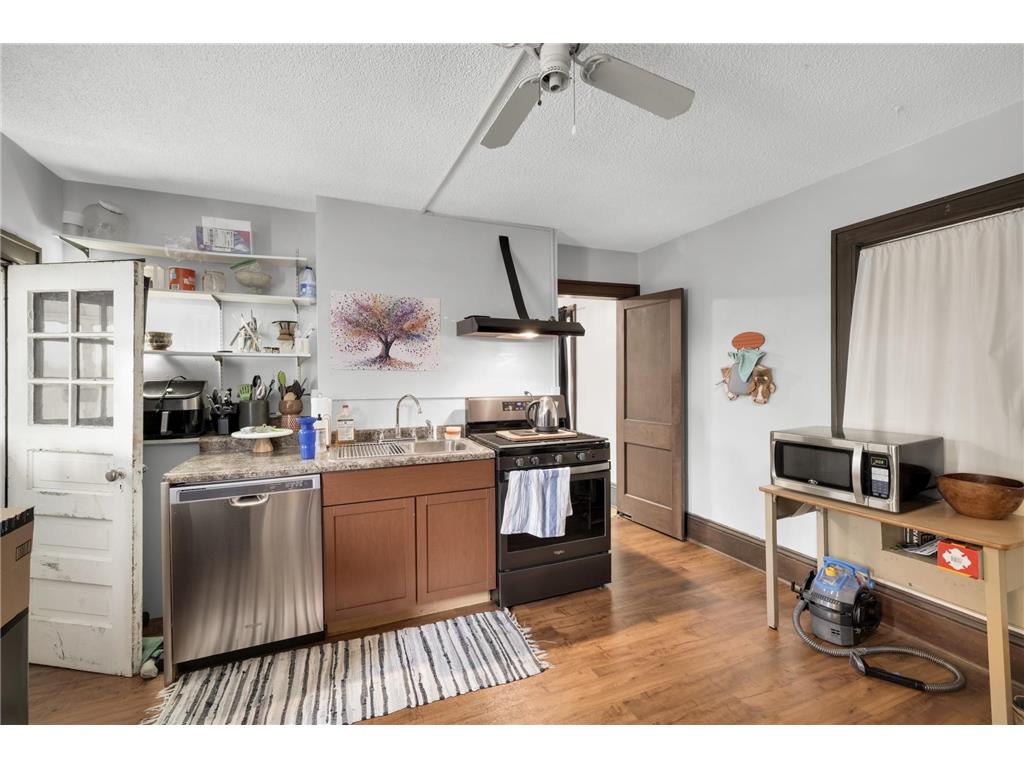 3940 Park Avenue S Minneapolis MN 55407 6818840 image29