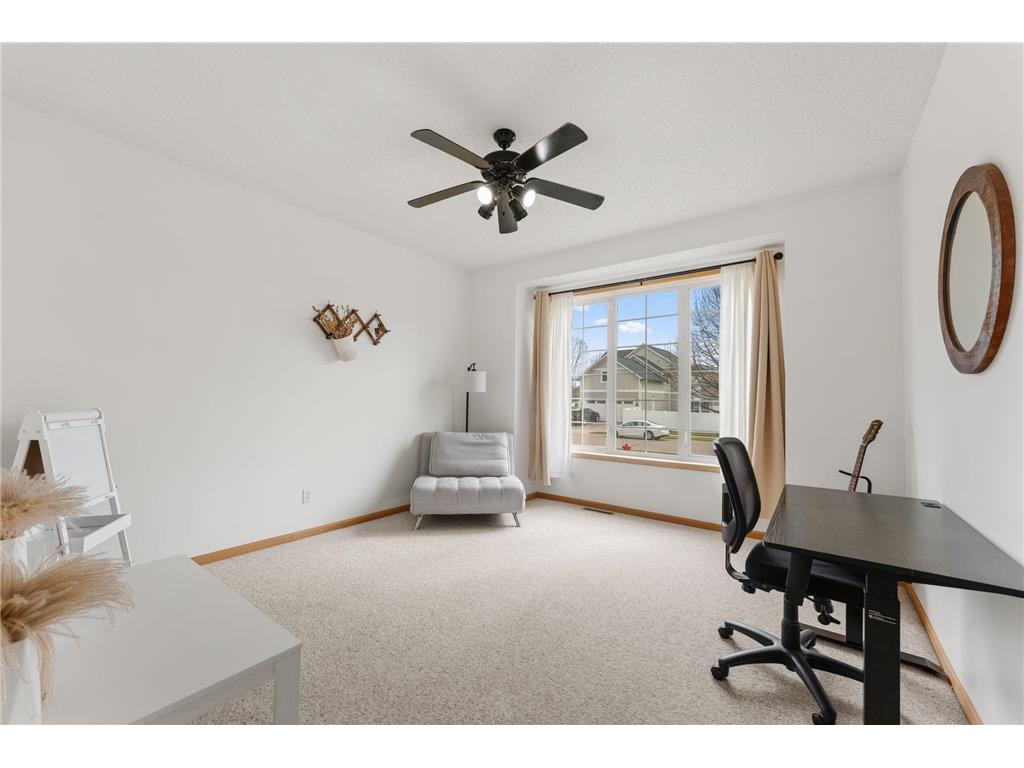 3941 94th Avenue N Brooklyn Park MN 55443 7056179 image10