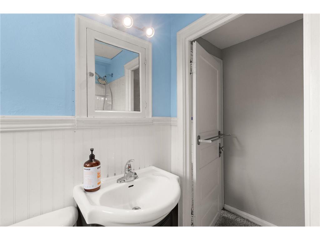 3944 17th Avenue S Minneapolis MN 55407 7044888 image33